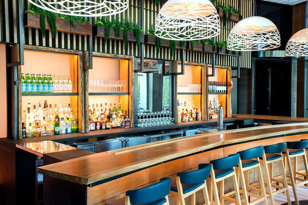 11 Los Angeles Bars for Design Enthusiasts  Bar interior design, Luxury  bar, Speakeasy decor