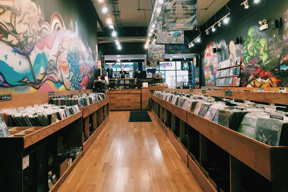 The Best Record Stores in Chicago - Simply Sinova