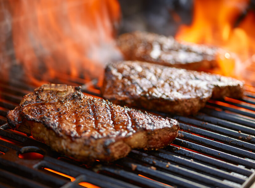 Outback Steakhouse And Texas Roadhouse Are Roasting Each Other On