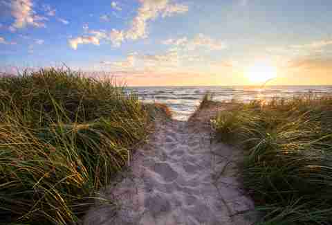 Best Michigan Beach Towns Where To Visit Along The Great