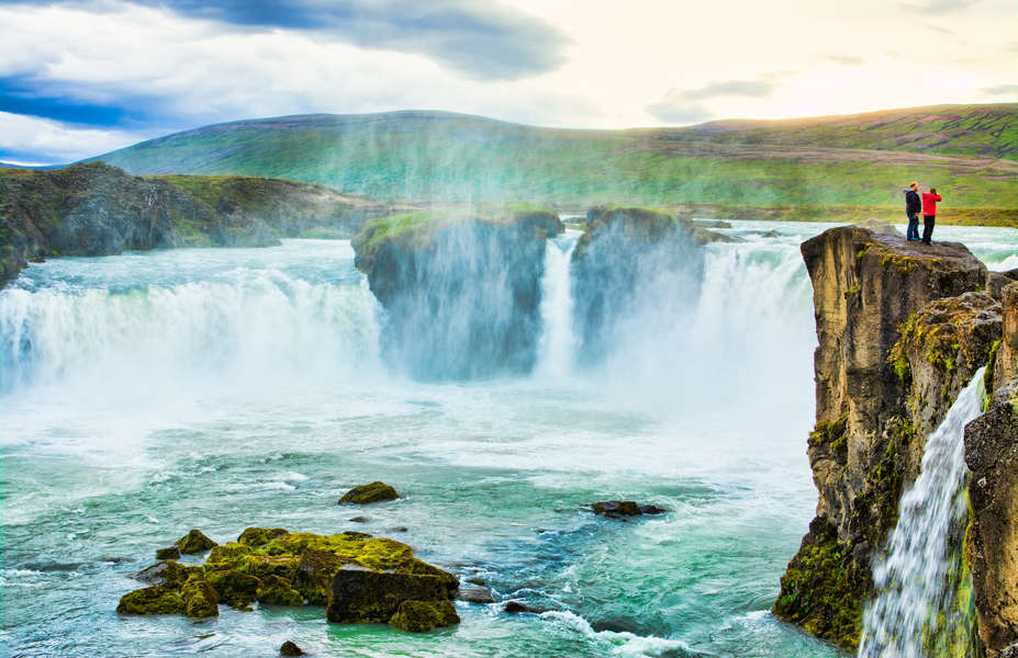 Best Natural Attractions in Iceland Hot Springs, Waterfalls & More