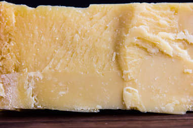 sbrinz swiss switzerland cheese cheeses switzerland crystals aged