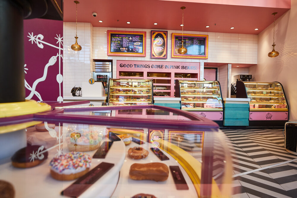 Voodoo Doughnut Orlando Universal Studios Florida Gets New Doughnut Shop Thrillist