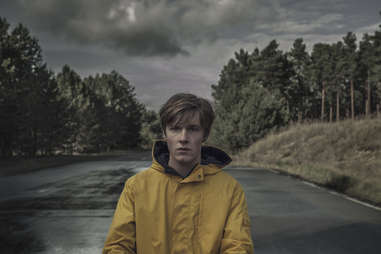 louis hofmann in dark