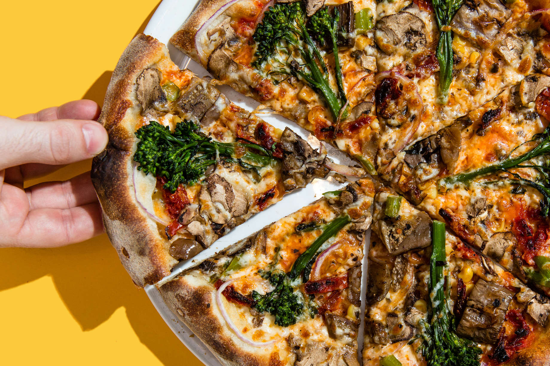 Best California Pizza Kitchen Pizzas Every Cpk Pizza Pie Ranked