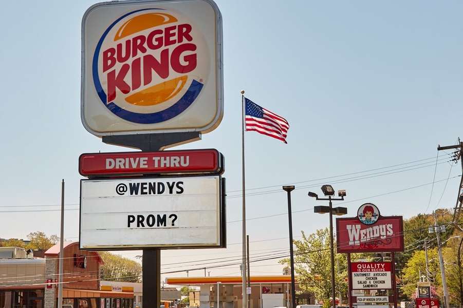 Burger King Asked Wendy S To Prom Wendy S Responded Perfectly Thrillist
