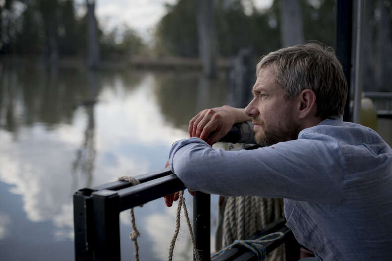 Cargo Netflix Review: Martin Freeman's Zombie Movie is a Slow Burn -  Thrillist