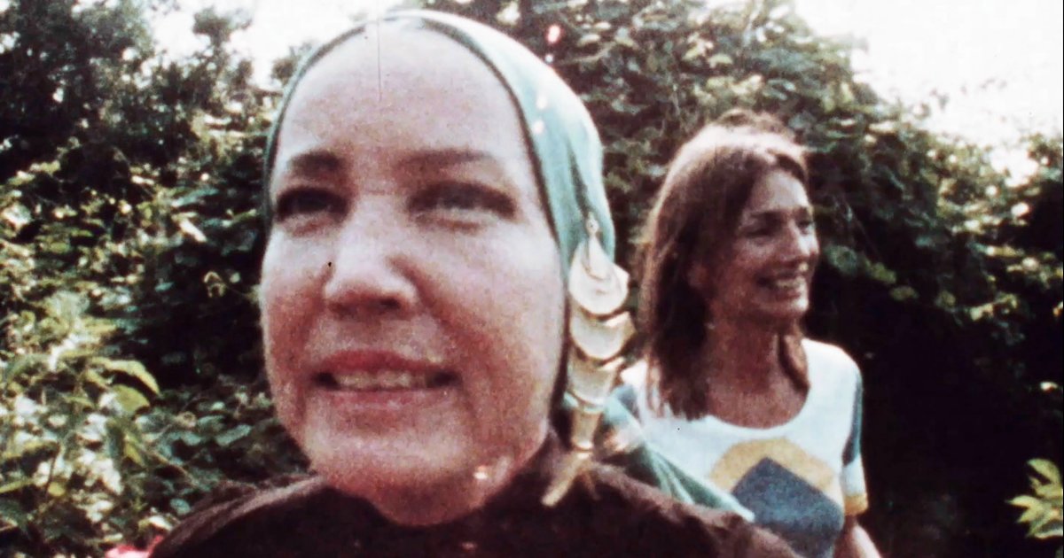 That Summer Review The New Documentary Is A Grey Gardens Prequel