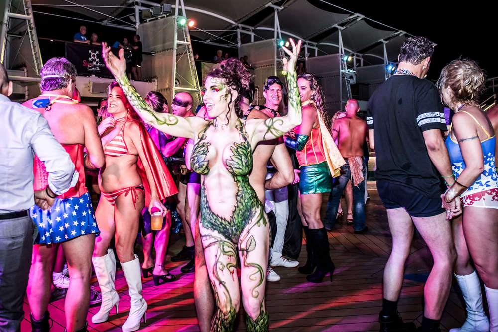 1000px x 666px - Best Sex Cruises: Cruise Ship Sex Parties You Won't Want to Miss - Thrillist