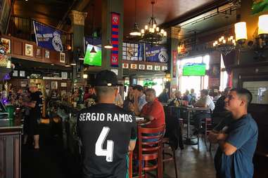 three lions pub