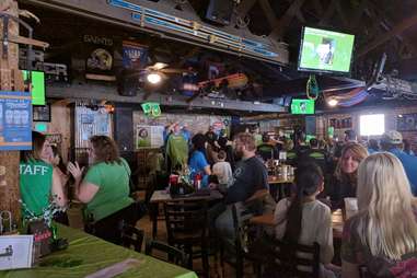 stoney's bar and grill