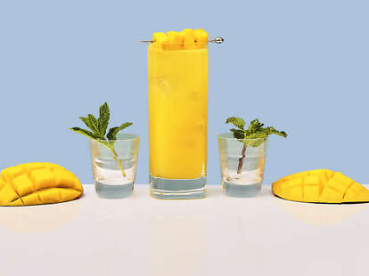 Mango Mojito Recipe: How to Make the Easy Tropical Cocktail - Thrillist