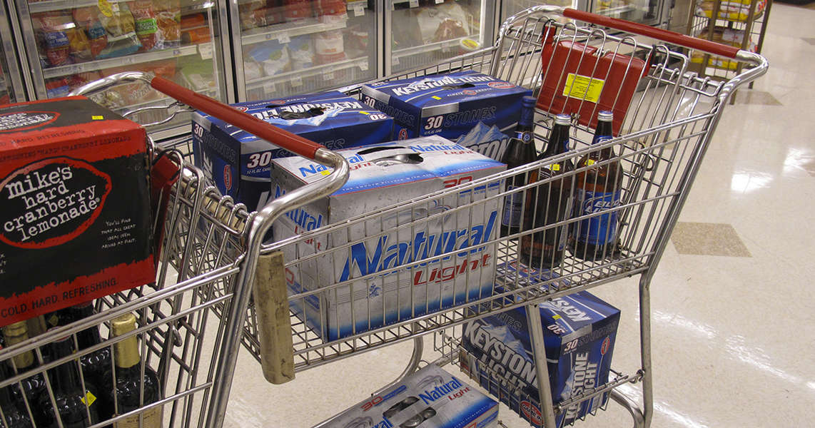 These Are the Cheapest Days to Buy Beer and Wine at the Grocery Store Thrillist