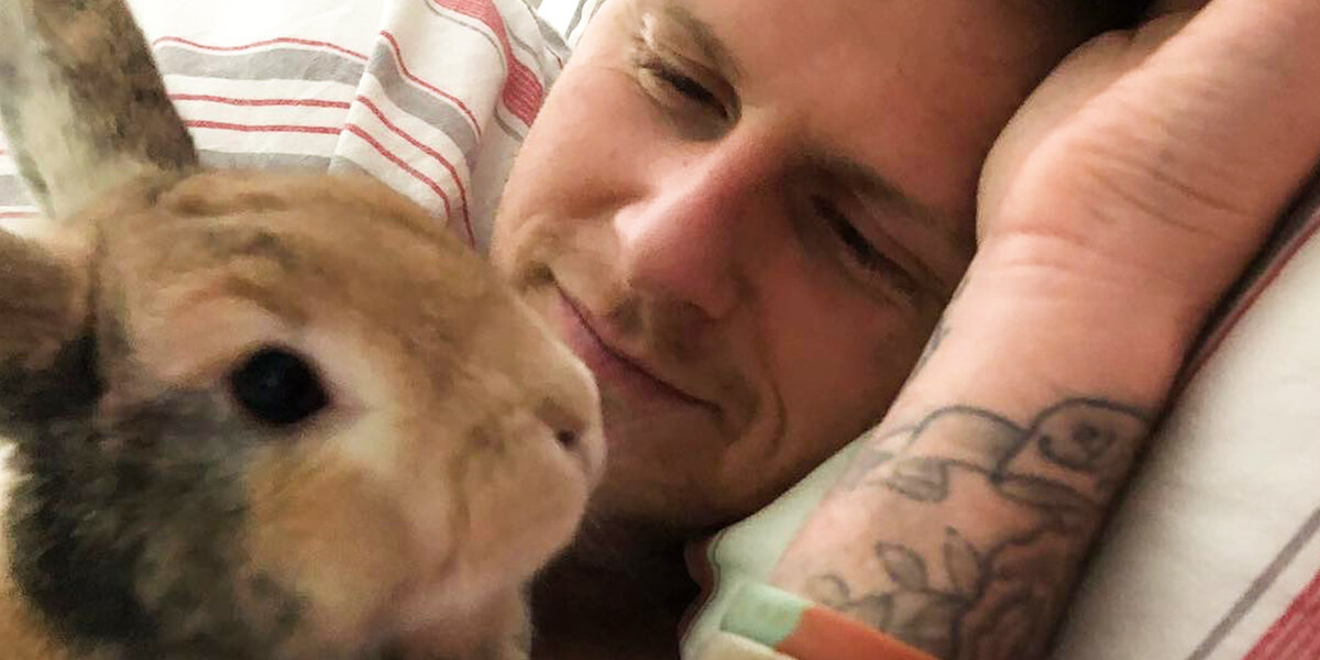 Man Never Really Liked Animals Until He Met An Amazing Rabbit - Videos ...