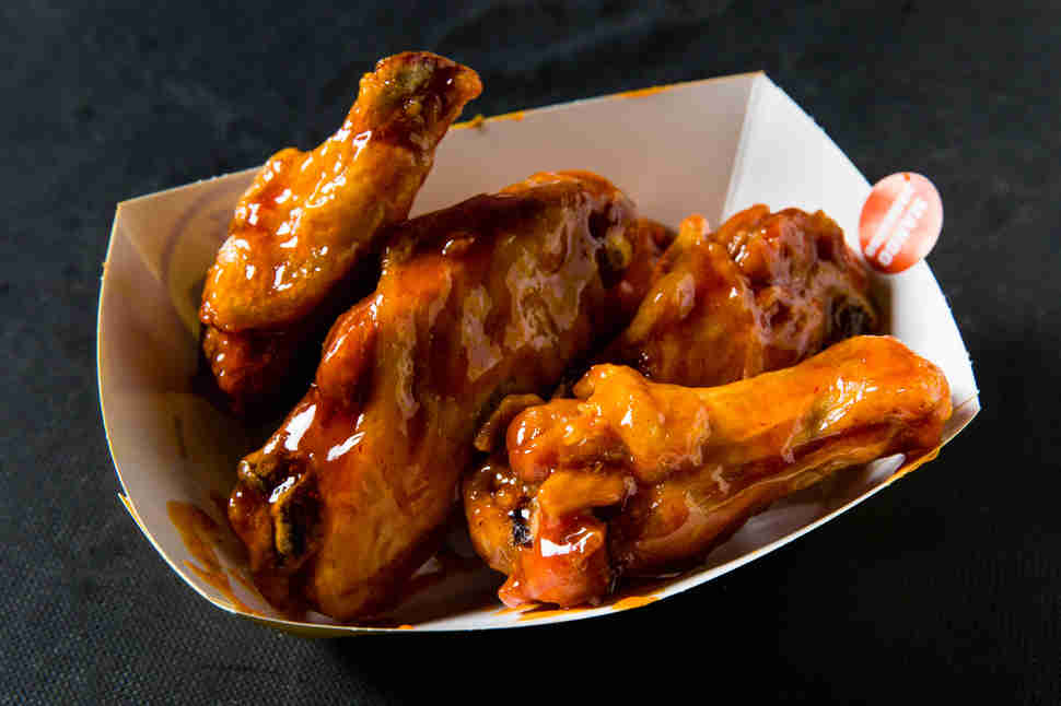 Best Buffalo Wild Wing Sauces And Wing Flavors Ranked By Wildness Thrillist