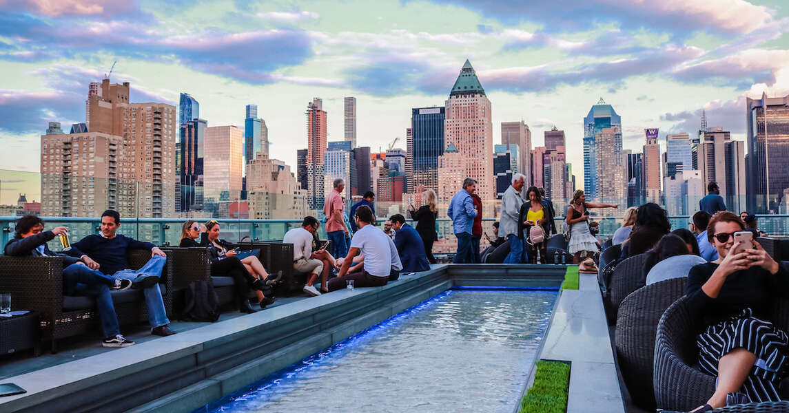 A Guide to Drinking in New York City Bars Thrillist