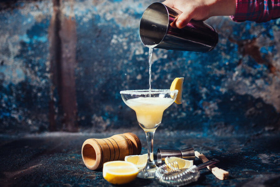 Easy Formula for Making Sour Cocktails Without a Recipe - Thrillist