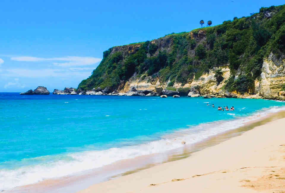 Best Beaches In Puerto Rico To Visit Right Now Thrillist