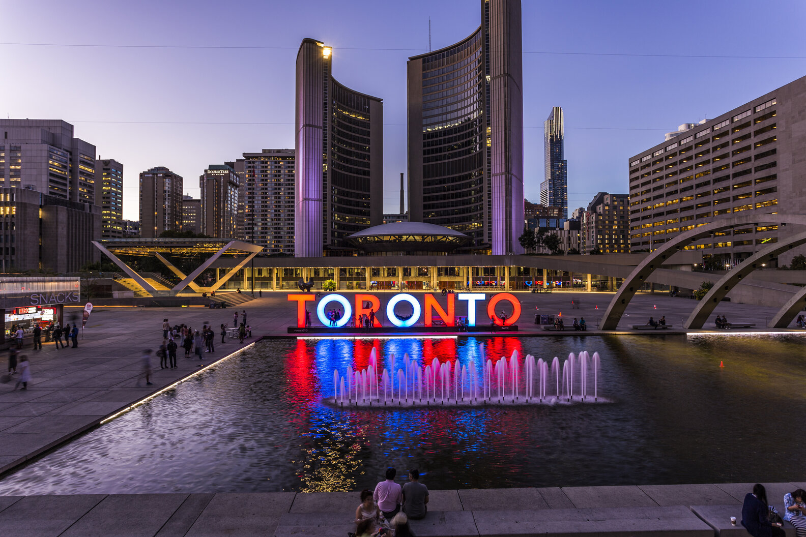 Visiting Toronto: Things to Know Before Traveling to Toronto - Thrillist