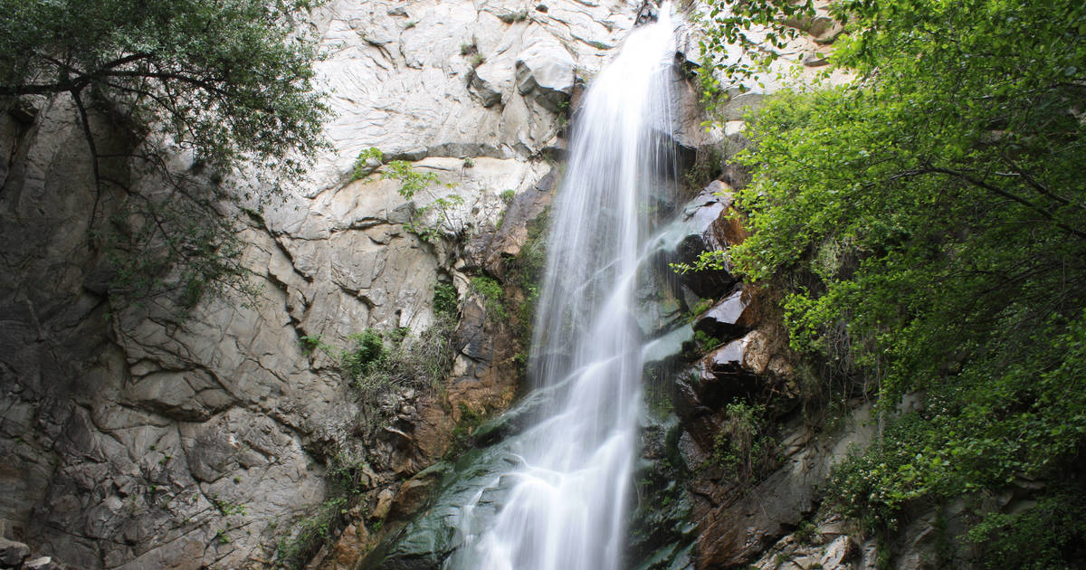 Paradise Falls (Wildwood Falls) - Hike to one of SoCal's best