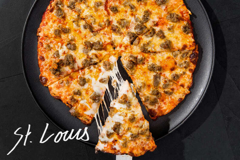St. Louis pizza slice