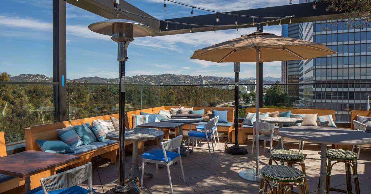 Best Rooftop Bars in Los Angeles: Rooftop Bars and Pools to Drink At ...