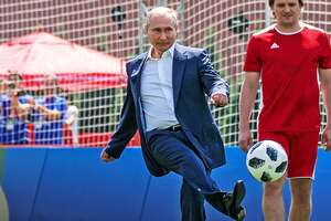 How Putin Used The World Cup To Make the Rich Richer