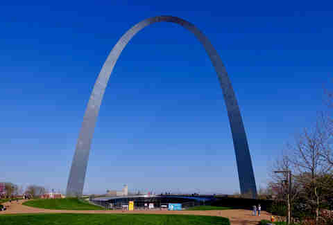 Actually Cool Things to Do in St. Louis Right Now When Someone Visits - Thrillist