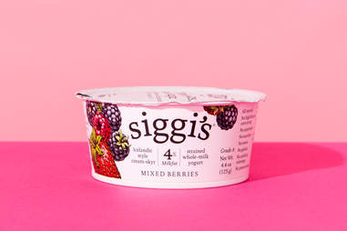 Siggi's yogurt mixed berries