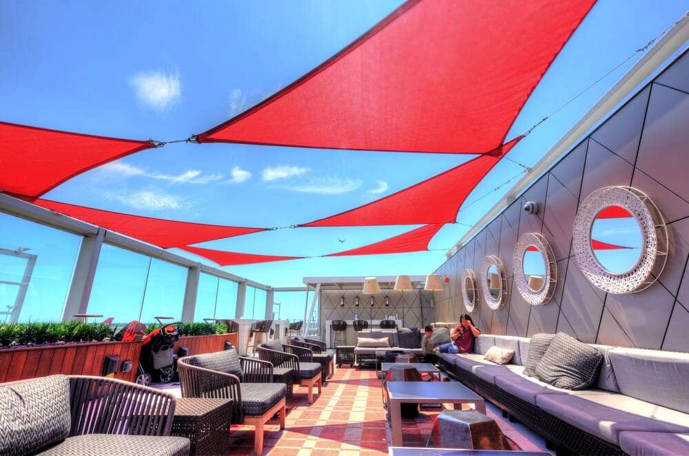 These Day Pass-Friendly Airport Lounges Make Flight Delays a Breeze