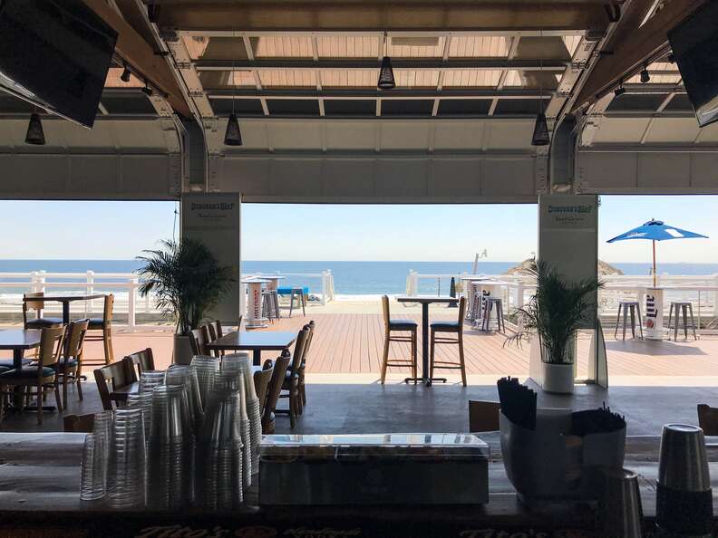 Donovan's Reef Beach Bar