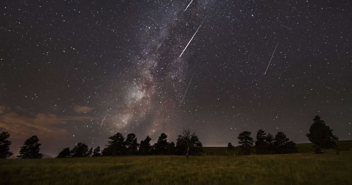 Asteroid Vs Meteor Differences Between Asteroids Meteors And Comets