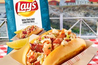 Lay's New England lobster roll chips