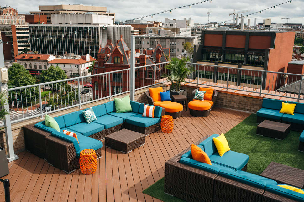 Best Rooftop Bars In Washington Dc Where To Drink With A View