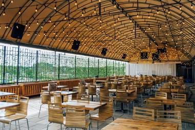Best Rooftop Bars In Washington Dc Where To Drink With A View Thrillist