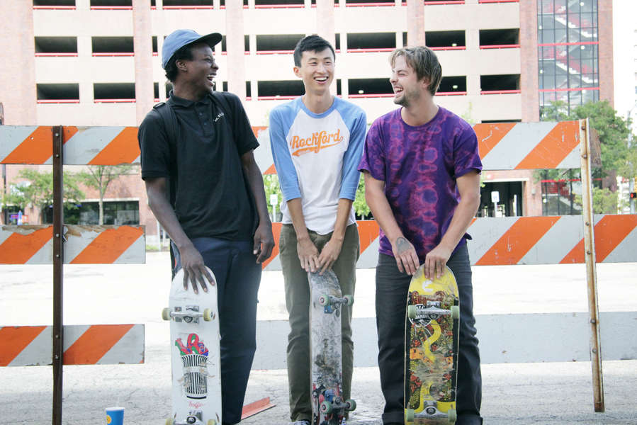 How does Skateboard Learning Foster a Sense of Community and Social Bonds