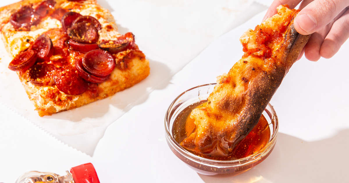 Best Pizza Dipping Sauces for Pizza Crust Easy Dessert Pizza Thrillist