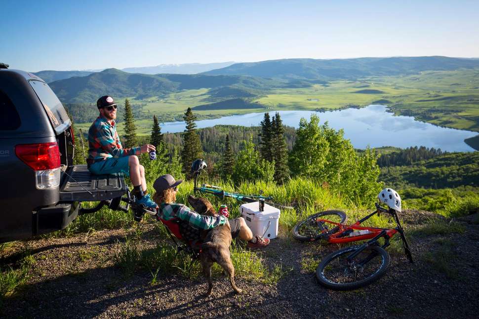 Best Colorado Mountain Towns To Visit Year Round Thrillist