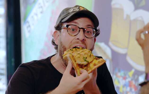 This Cheeseburger Pizza Comes Topped With Slider Patties, Bacon, and Buns