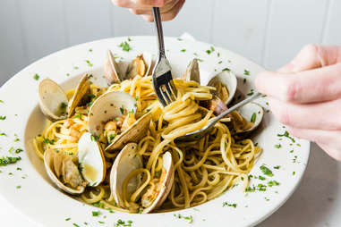 Umbertos Clam House