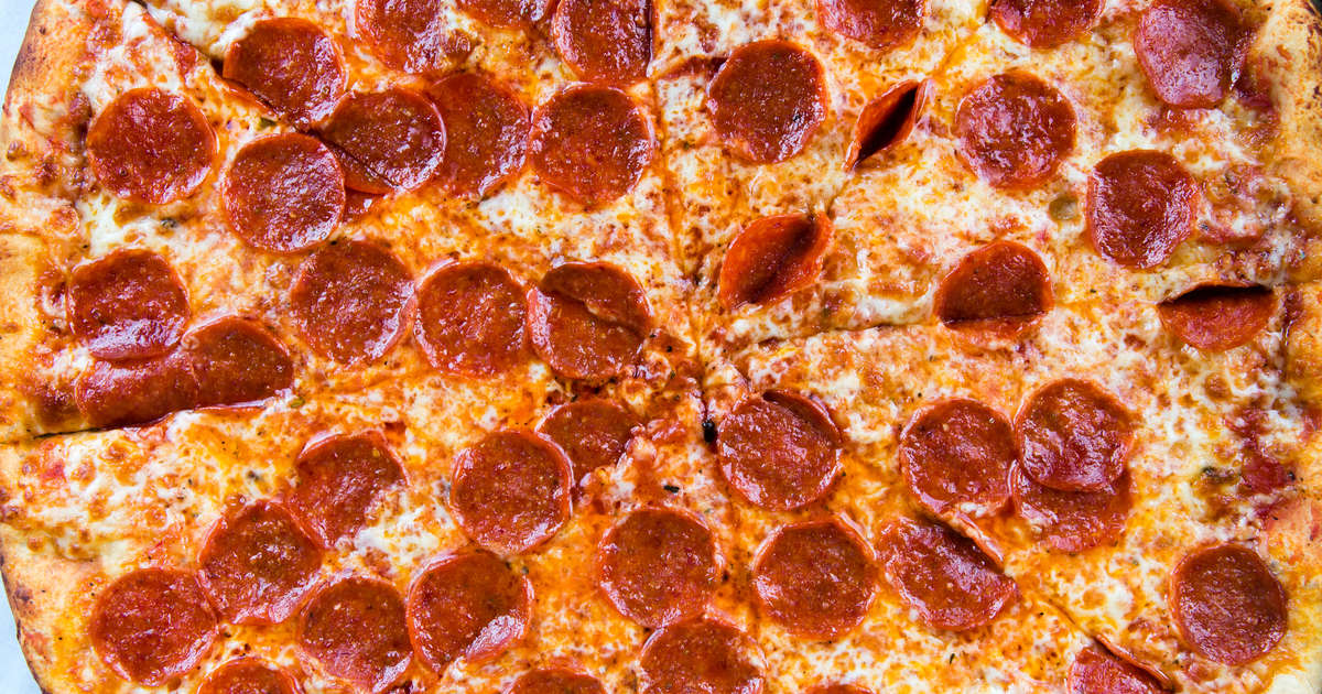 National Pepperoni Pizza Day Deals 2018: Where to Get Free Pizza Today ...