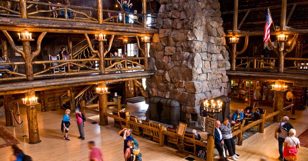 Best Yellowstone Restaurants Places To Eat Drink Around