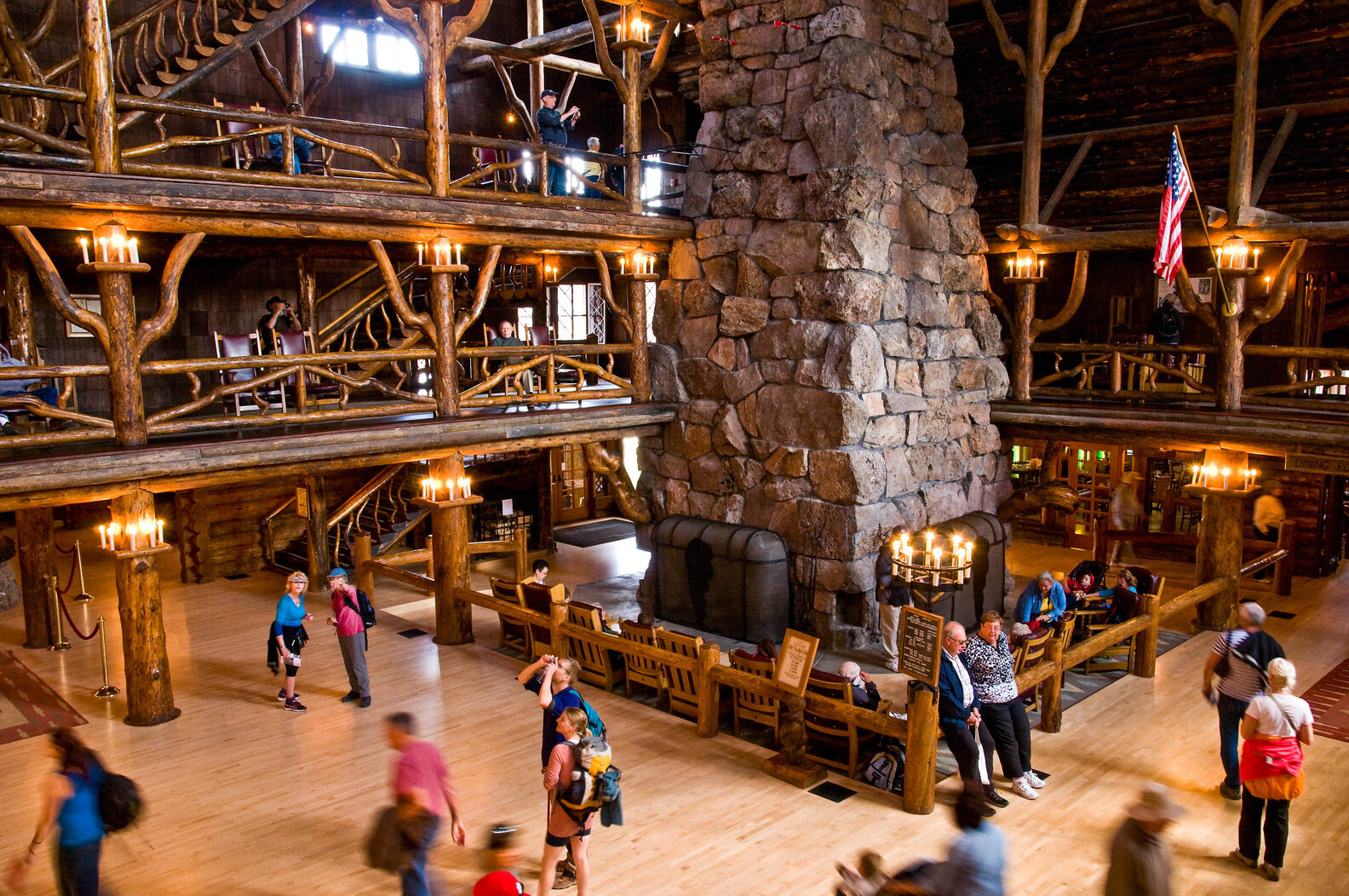 Best Yellowstone Restaurants Places to Eat & Drink Around Yellowstone