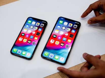 iPhone XS and XS Max Reviews: New 2018 iPhones Specs Tested and Rated -  Thrillist