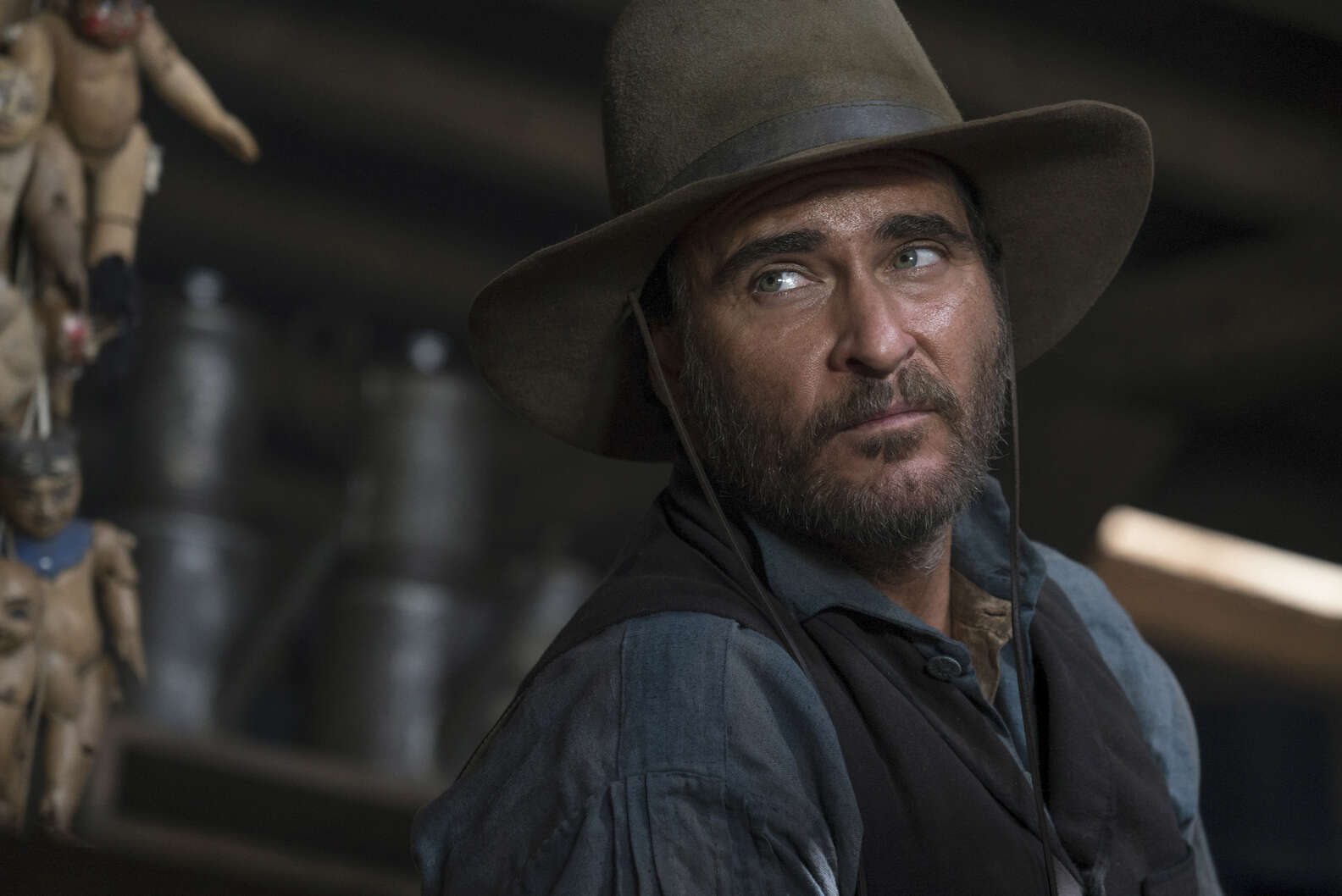 Joaquin Phoenix Previews The Sisters Brothers, Stays Mum on the Joker ...