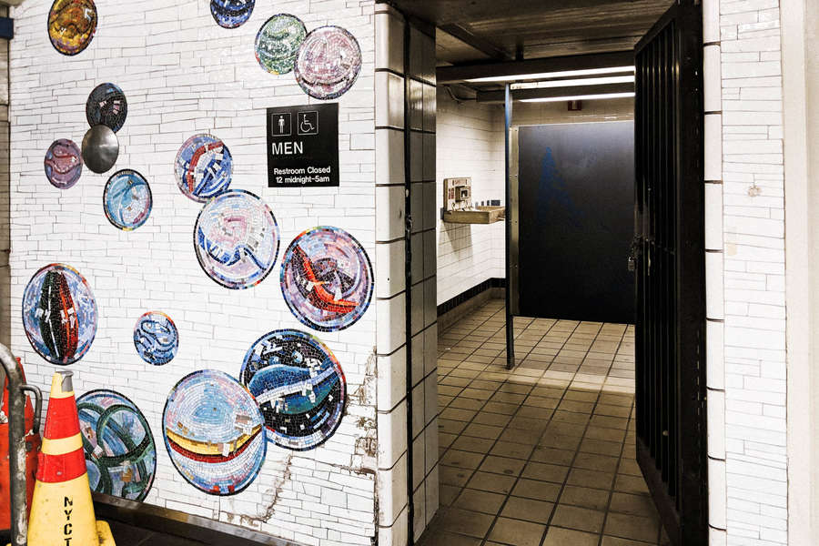 Nyc Subway Station Bathrooms In Manhattan Reviewed Thrillist 