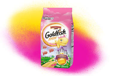 Types of hot sale goldfish food