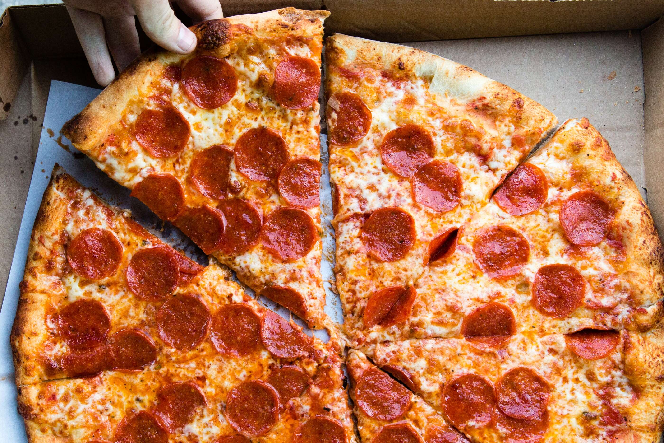National Pizza Month Deals 2018 Where To Get Free Pizza This October Thrillist