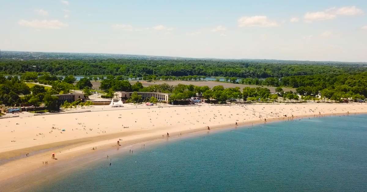 This Bronx Beach Is Like Escaping To The Caribbean - Thrillist