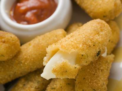 Sonic Has 99 Cent Mozzarella Sticks Today: How to Get Them ...